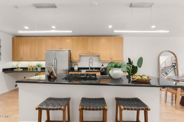 Detail Gallery Image 10 of 35 For 285 N Ventura Ave #5,  Ventura,  CA 93001 - 1 Beds | 1 Baths