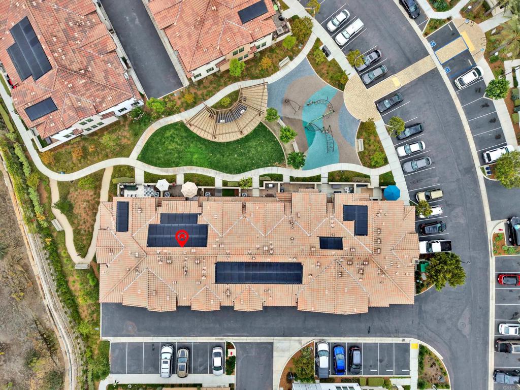 https://media.crmls.org/mediaz/134e11d0-47a6-4fd8-af18-12c7f7029ec7.jpg?preset=X-Large