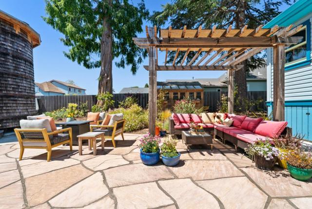 505 Cayuga Street, Santa Cruz CA: https://media.crmls.org/mediaz/134f4447-cbbb-4fd2-9732-950ac9c0c6ca.jpg