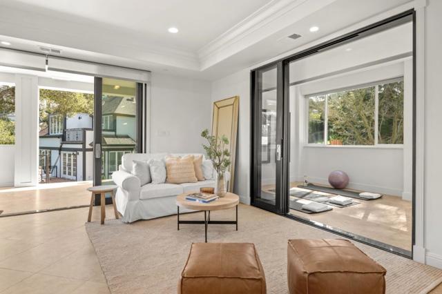 760 Chateau Drive, Hillsborough CA: https://media.crmls.org/mediaz/13505329-54f5-49cb-a618-bd4ec1a65335.jpg