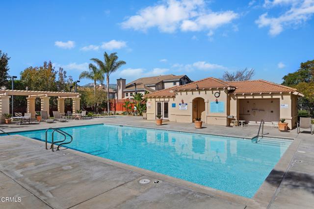 36-web-or-mls-31 - Community Pool