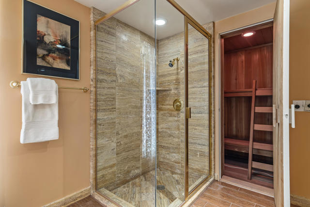 835 N Avenida Palmas, Palm Springs, CA 92262