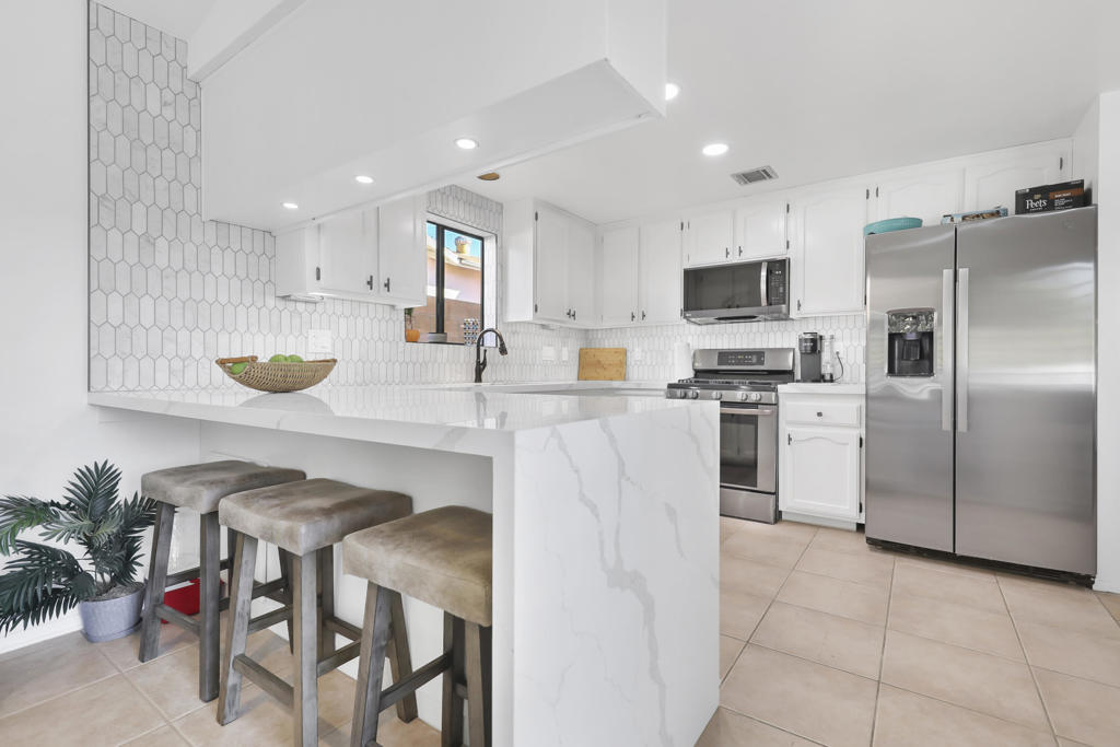 MLS #219138008DA image #8