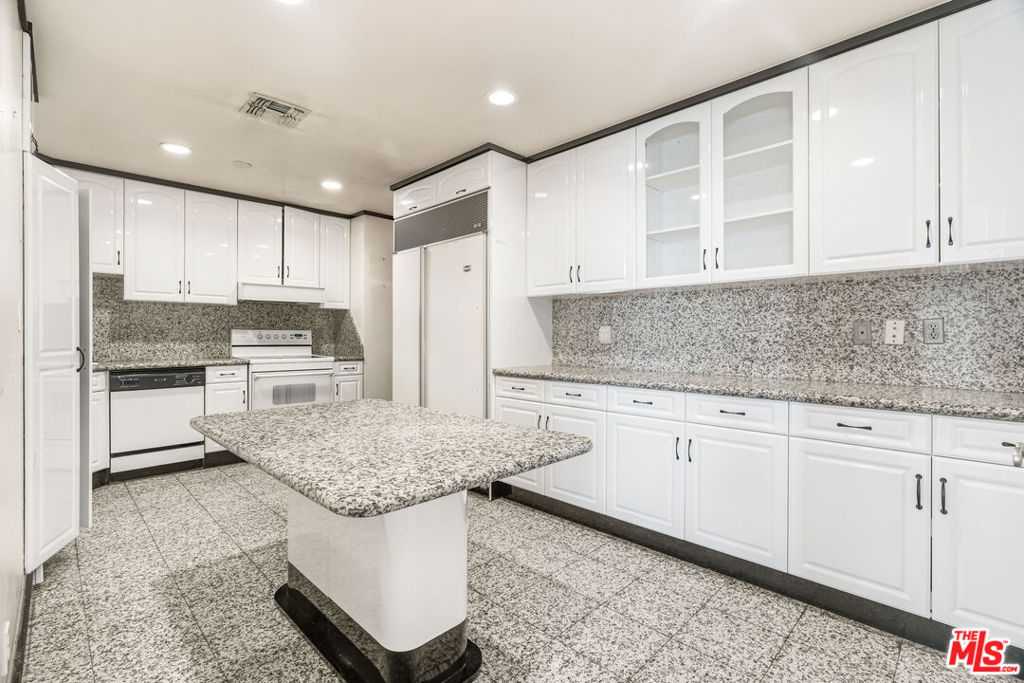 MLS #26866019 image #17