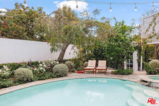 2558 Glendower Avenue, Los Angeles CA: https://media.crmls.org/mediaz/1352b932-517d-4615-9efb-7c12a85b2fa1.jpg