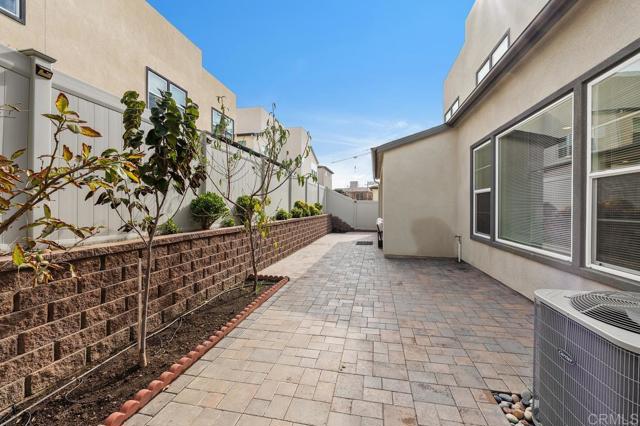 Detail Gallery Image 41 of 73 For 10635 Melogold Way, San Diego,  CA 92126 - 4 Beds | 3/1 Baths