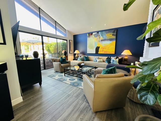 107 Tanglewood Trail, Palm Desert CA: https://media.crmls.org/mediaz/13532a88-ee4a-4655-966c-5afc871857b3.jpg