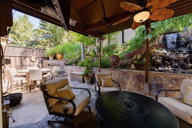 307 Sidesaddle Circle, Scotts Valley CA: https://media.crmls.org/mediaz/1353783d-951b-4cce-ba37-bfa61bfd9e79.jpg