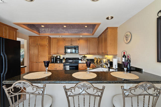 9 Acapulco Drive, Palm Desert CA: https://media.crmls.org/mediaz/1354bafb-ca3d-4b4b-adad-e7d6b8267887.jpg