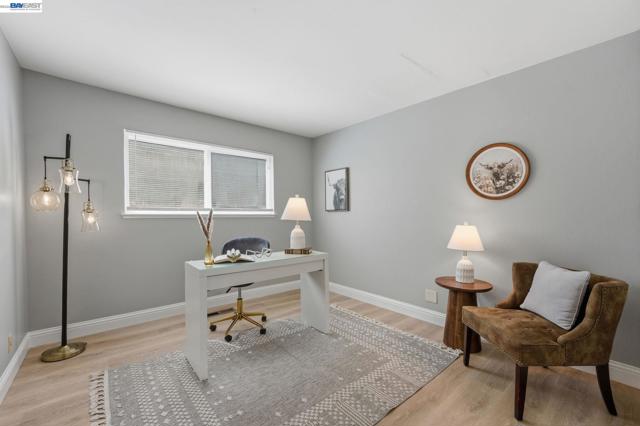 1782 Whitecliff Way, Walnut Creek CA: https://media.crmls.org/mediaz/1356b232-29c9-4b39-a004-c7758cb1059d.jpg