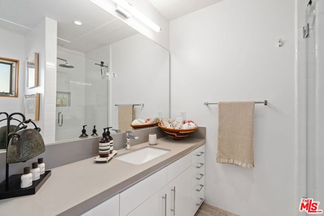 1214 PEARL Street photo 7