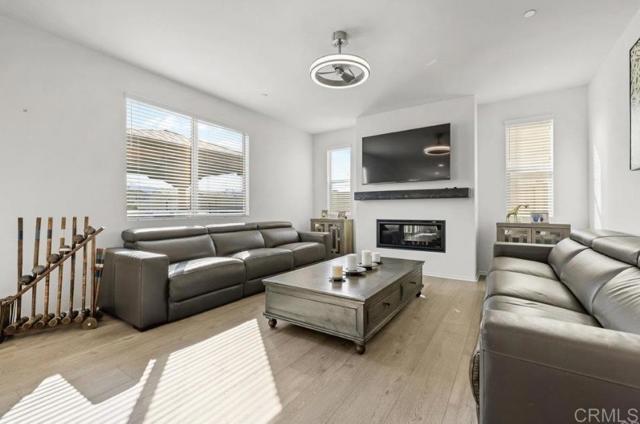 Detail Gallery Image 18 of 70 For 27960 Moosa Creek Way, Valley Center,  CA 92082 - 5 Beds | 3/1 Baths