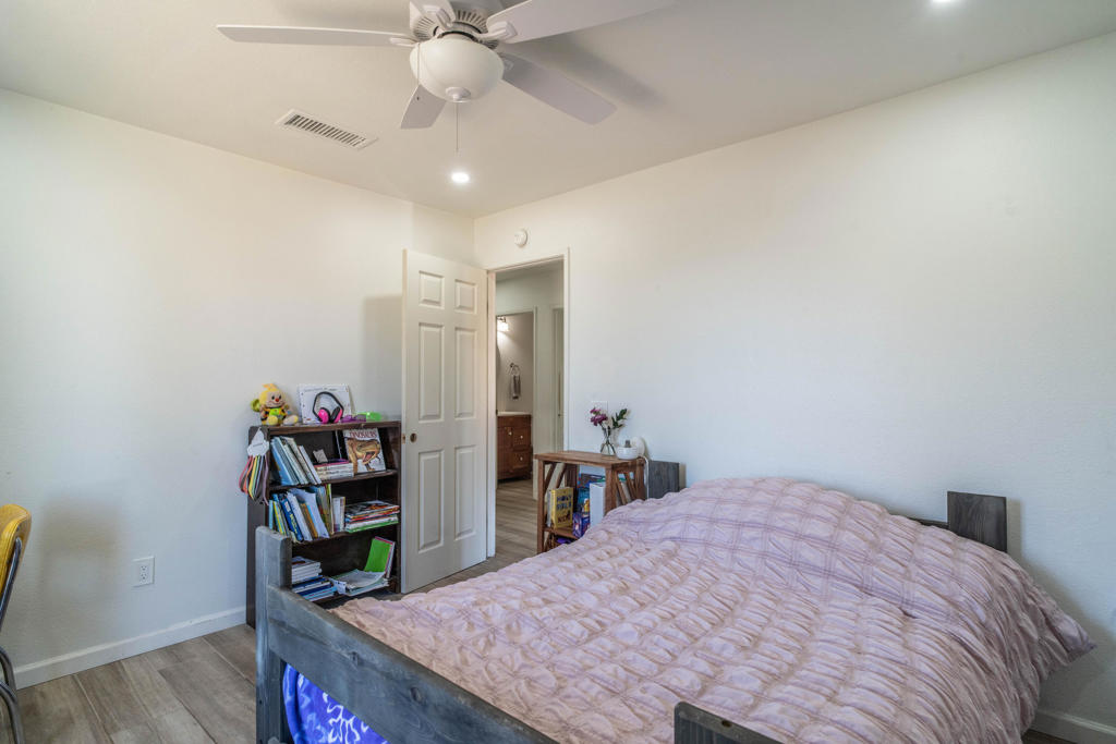 MLS #219139282DA image #22