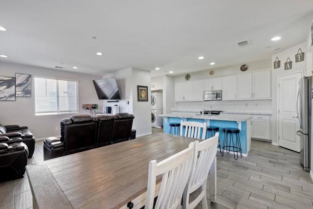 1700 Santa Gloria, San Diego CA: https://media.crmls.org/mediaz/135e4918-2c99-4530-931a-eee2665551e9.jpg