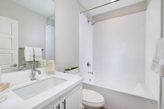 13928 Boyden Way, Mira Mesa CA: https://media.crmls.org/mediaz/135fbe53-bb0e-4b49-8a96-e2f090179dee.jpg