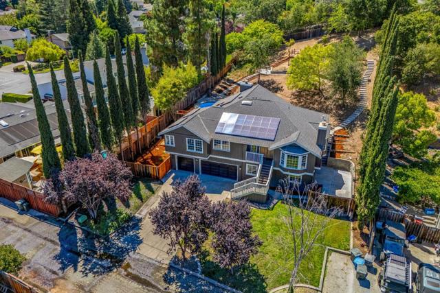 1403 Welburn Avenue, Gilroy CA: https://media.crmls.org/mediaz/13609ba8-844a-49d1-9361-650a5c751eec.jpg