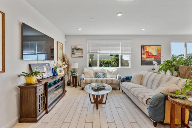 2141 Wildflower Drive, Hollister CA: https://media.crmls.org/mediaz/13622730-7db6-48c1-92a9-2aa7544a69b7.jpg