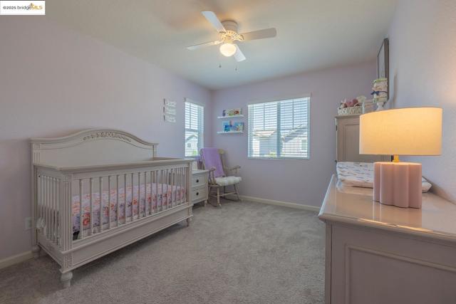 3807 Bridgemeadow Way, Sacramento CA: https://media.crmls.org/mediaz/1362f3bf-0b4c-4e60-a584-6bbe7fb5b7d4.jpg