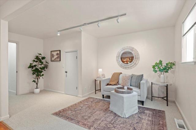 304 Harbor Drive, Santa Cruz CA: https://media.crmls.org/mediaz/13632f79-cb32-4d12-b0e4-cd3a5ceab9e4.jpg