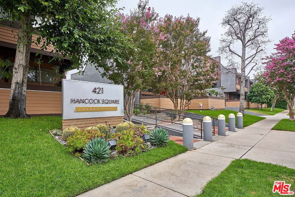 421 S Van Ness Avenue #3