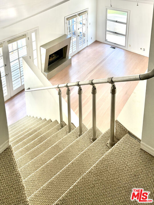 1153 N Poinsettia Place, West Hollywood CA: https://media.crmls.org/mediaz/1363e879-9401-40c5-99b9-2f82f547766b.jpg