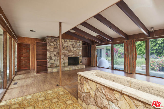 6414 Bonsall Drive photo 3