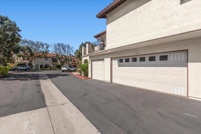 4145 Porte De Merano, San Diego CA: https://media.crmls.org/mediaz/136433b5-da39-454a-8a98-3f151fa22014.jpg