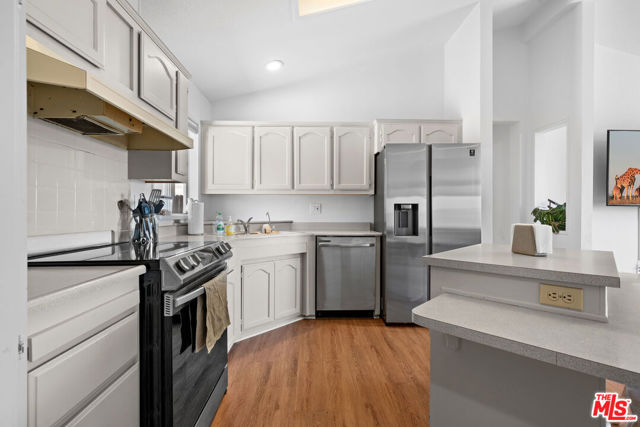 1794 Rebel Road, Acton CA: https://media.crmls.org/mediaz/1364a08d-e290-4faf-b518-12161e01cab0.jpg