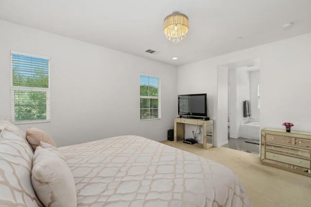 461 Paseo Del Corazon, Palm Desert CA: https://media.crmls.org/mediaz/1366cba5-b707-45ca-8410-d23c5567e2be.jpg