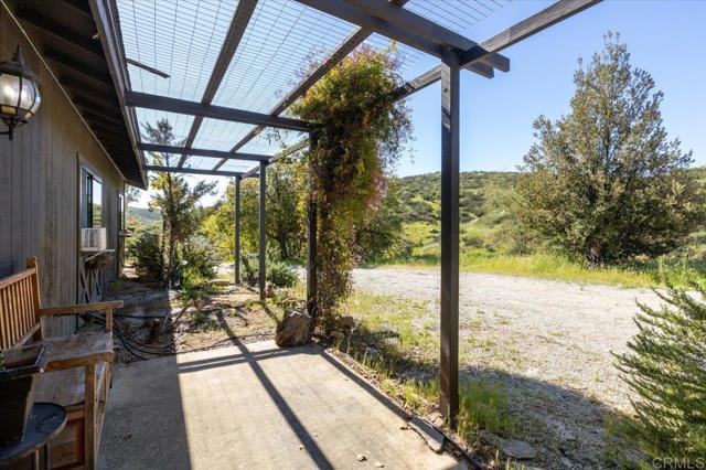 40707 Intrepid Rd, Hemet CA: https://media.crmls.org/mediaz/13676acf-ad36-47e4-b3ec-77dcfa6697e0.jpg