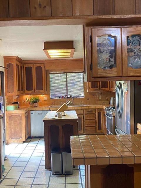 341 Metalwood Drive, Soquel CA: https://media.crmls.org/mediaz/13694b76-490c-4b75-bdfd-a1d13fc03329.jpg