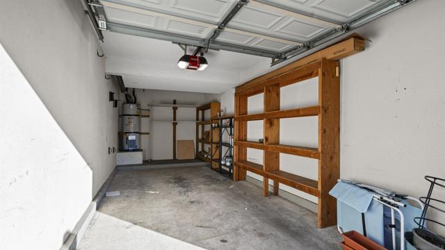 3633 Avocado Village Ct, La Mesa CA: https://media.crmls.org/mediaz/136965a8-098e-4ddb-b410-9d426e9e9ee8.jpg