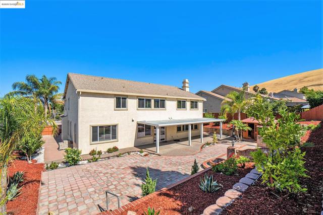 5235 Ramsdell Ct, Antioch CA: https://media.crmls.org/mediaz/1369e82f-ef66-447e-b209-21e222a6532a.jpg
