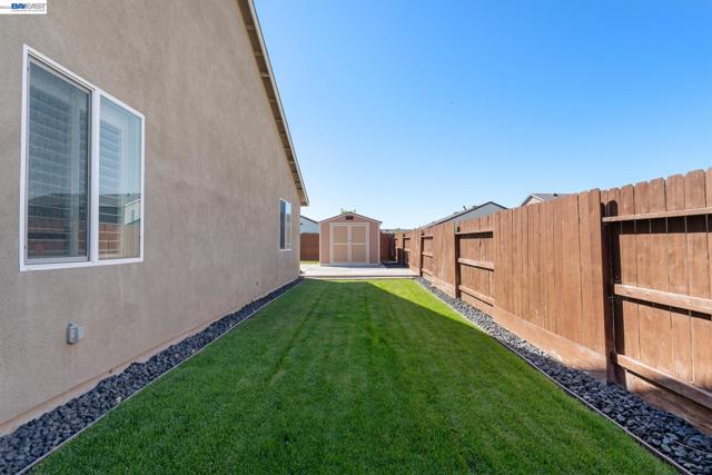 Image 28 of 37 For 4435 Mccormack Rd