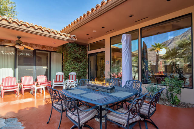 77170 Casa Del Sol, La Quinta CA: https://media.crmls.org/mediaz/136a7c47-1cf2-4559-8e19-42aa1b3c3947.jpg