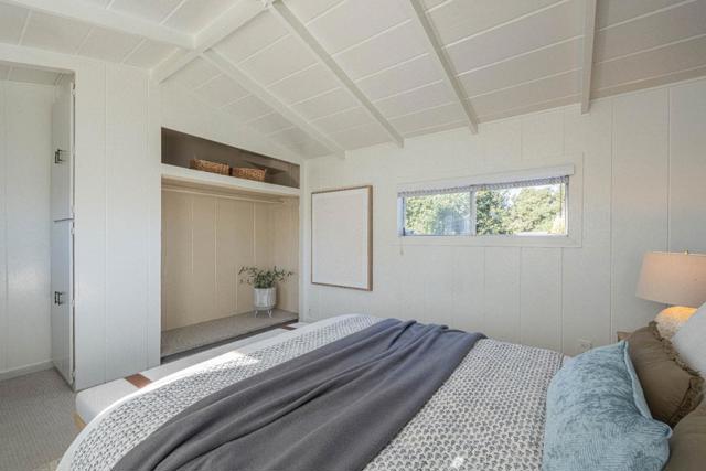 345 Sequoia Avenue, Monterey CA: https://media.crmls.org/mediaz/136b0bf3-4c58-4797-96c5-49b1c612a670.jpg