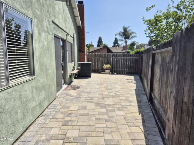 386 Otono Court, Camarillo CA: https://media.crmls.org/mediaz/136b70c0-4f37-4da3-868d-62d8514695bb.jpg