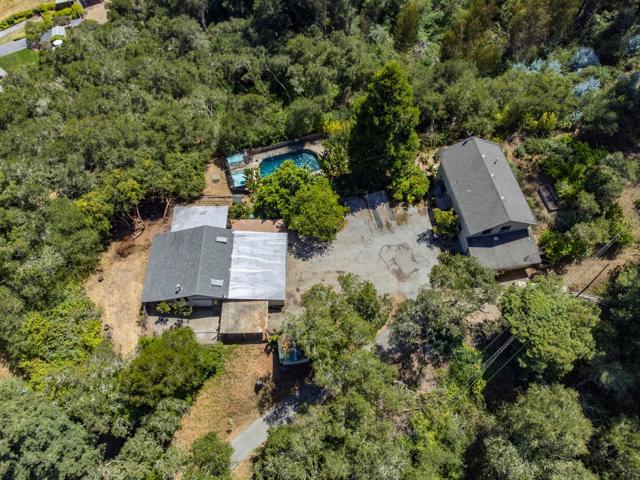 4151 Freedom Boulevard, Aptos CA: https://media.crmls.org/mediaz/136bcdaf-9708-45f4-ba7e-26b0cd465bdd.jpg