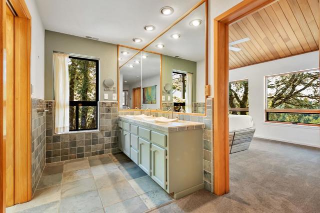 950 Oak Ridge Road, Los Gatos CA: https://media.crmls.org/mediaz/136c7730-331a-42a9-9672-1c619e0ce13f.jpg