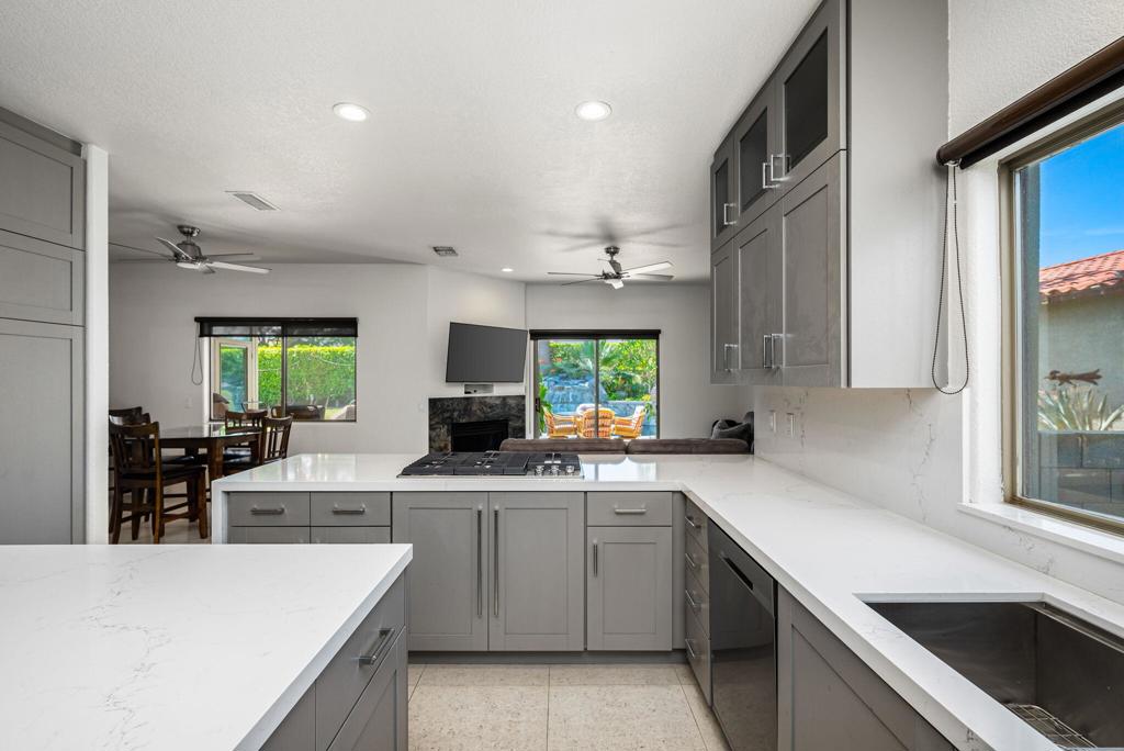 MLS #219130788PS img 15