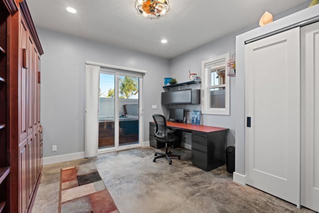 413 Delaware St, Imperial Beach CA: https://media.crmls.org/mediaz/136e91a4-b0ab-4473-a60c-b36626d29528.jpg
