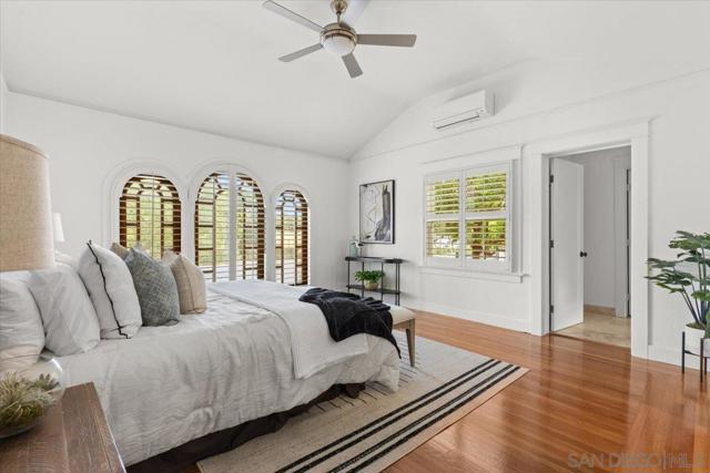 2778 Rosecrans St, San Diego CA: https://media.crmls.org/mediaz/136ef354-b5a8-4c84-9308-1425b567fd3a.jpg