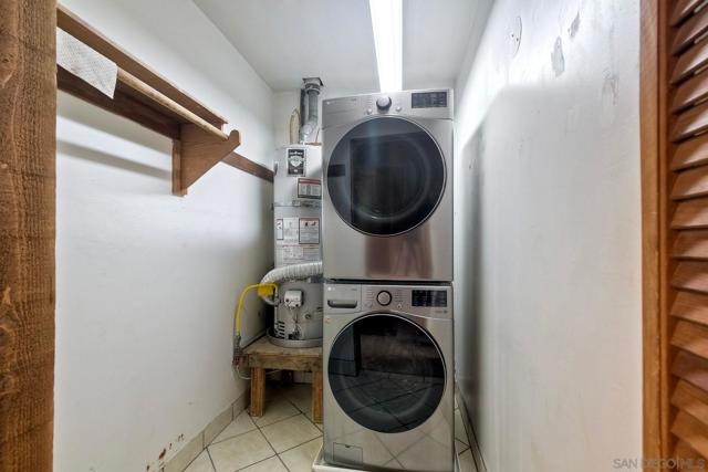 1729 Lahoud, Cardiff by the Sea CA: https://media.crmls.org/mediaz/136fbecd-259a-4f3b-8e56-33fb789b9192.jpg