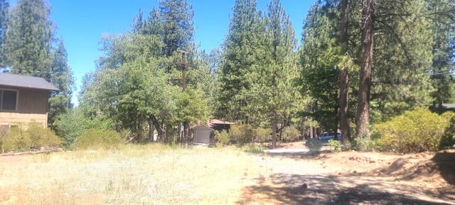 774 St Moritz Drive, Big Bear CA: https://media.crmls.org/mediaz/136fedfb-f815-4fff-8313-cb2a03b4c6b4.jpg