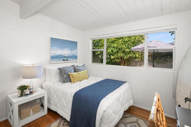 661 Balboa Avenue, Coronado CA: https://media.crmls.org/mediaz/137027ae-8317-4dbb-80f0-1abebc42be5c.jpg