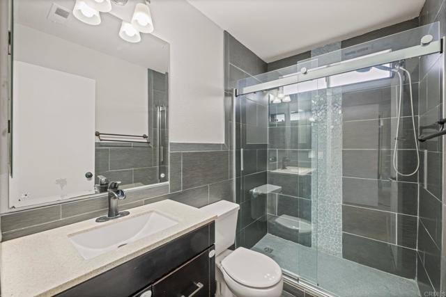 Detail Gallery Image 18 of 36 For 4843 Sumac Pl, Oceanside,  CA 92057 - 3 Beds | 2 Baths