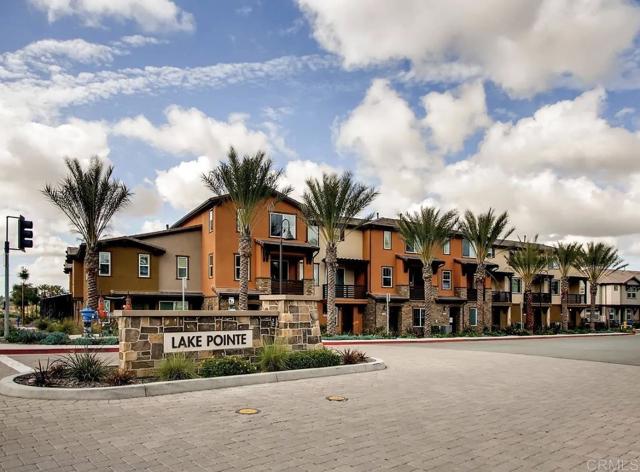 Detail Gallery Image 3 of 7 For 2860 Athens Rd #12,  Chula Vista,  CA 91915 - 4 Beds | 3/1 Baths