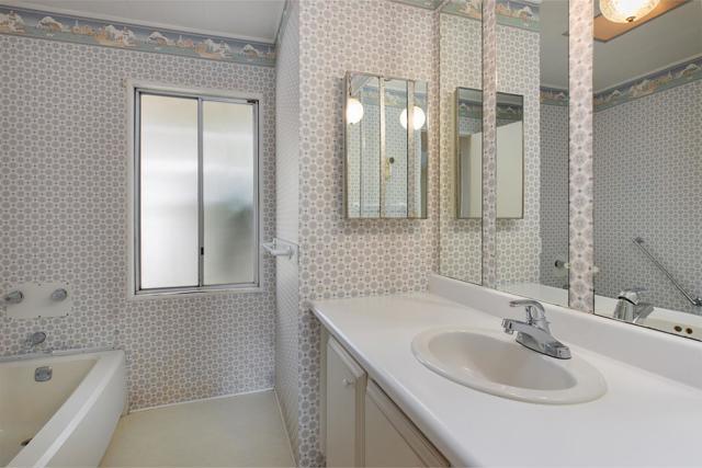 2395 Delaware Avenue, Santa Cruz CA: https://media.crmls.org/mediaz/137208c6-6461-41df-8e7a-8e9234305b73.jpg