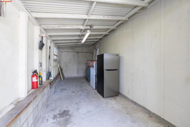 14440 Ridgecrest Road, Royal Oaks CA: https://media.crmls.org/mediaz/13725c05-9435-48e5-8cc3-0411df397f89.jpg