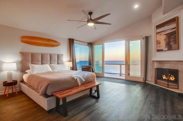 510 Neptune, Encinitas CA: https://media.crmls.org/mediaz/1373faf7-9f99-4c21-b8ea-492422aef395.jpg